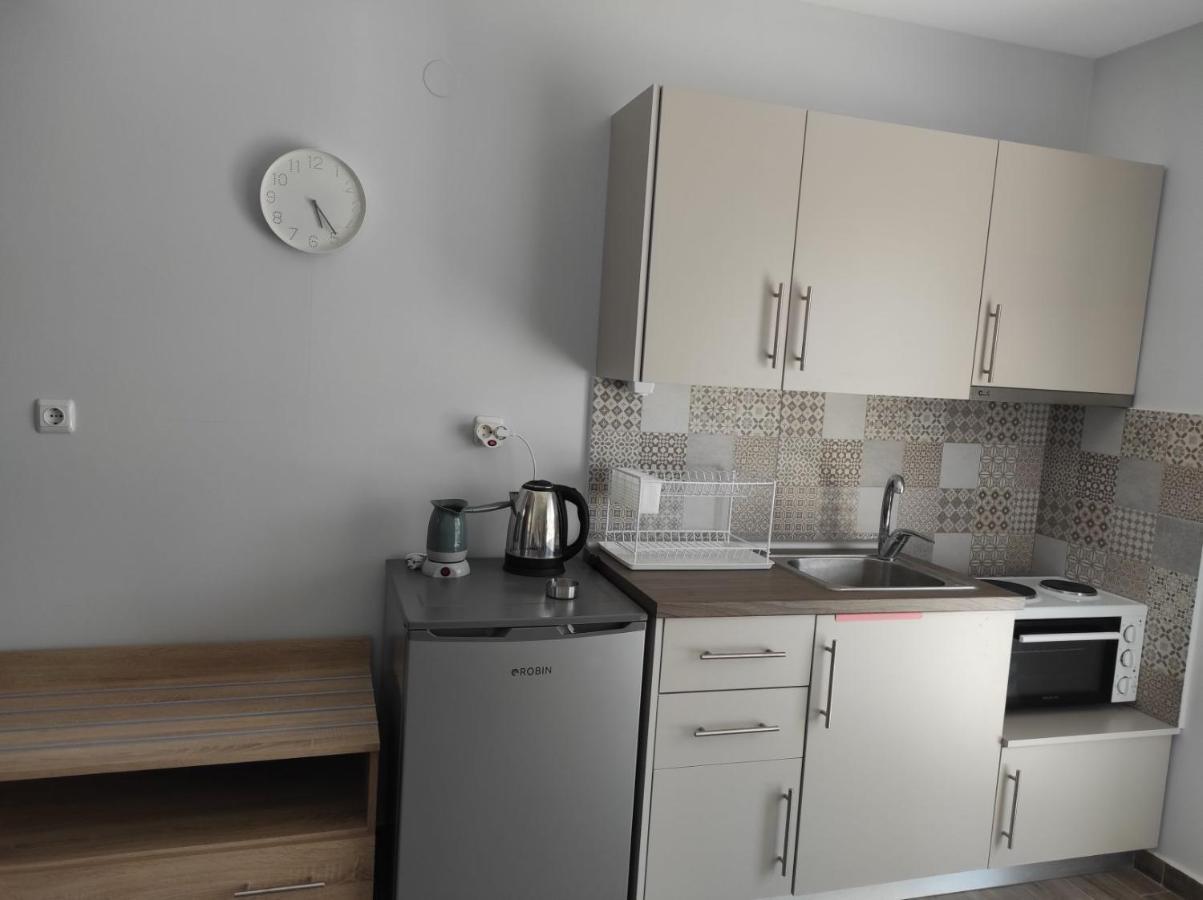 Blue Beach Apartments Офриніо Екстер'єр фото